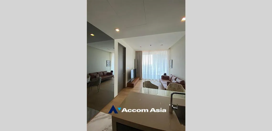 unit 1 Bedroom  Condominium For Sale in Silom, Bangkok  near BTS Sala Daeng (AA32391)