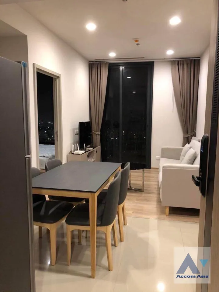 unit 2 Bedrooms  Condominium For Rent in Sukhumvit, Bangkok  near BTS Thong Lo (AA32412)