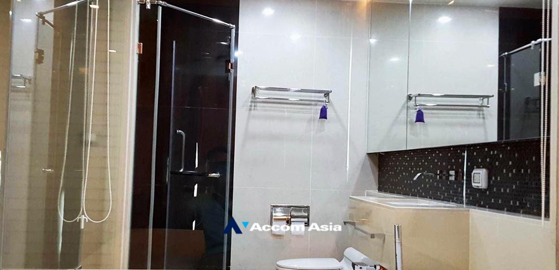 8  1 br Condominium For Sale in Silom ,Bangkok BTS Chong Nonsi at The Address Sathorn AA32413