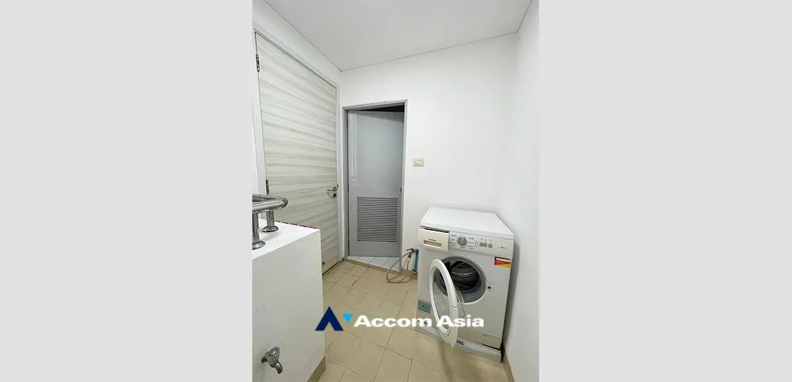 17  3 br Condominium For Rent in Sukhumvit ,Bangkok BTS Ekkamai at Fullerton Sukhumvit AA32452
