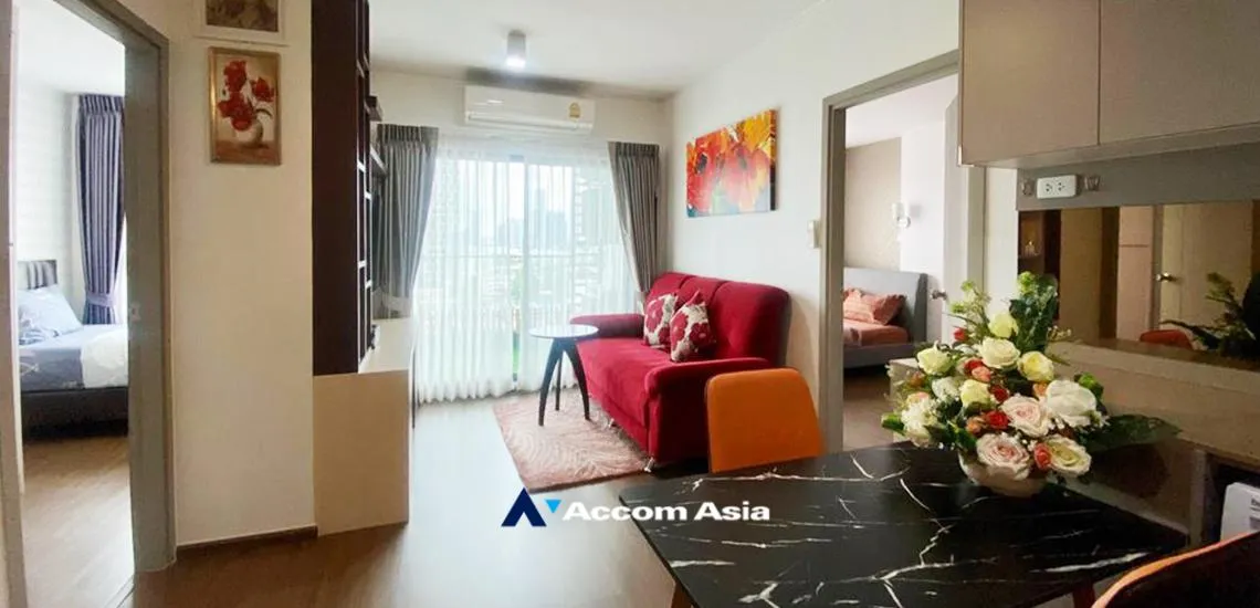 unit 2 Bedrooms  Condominium For Rent in Sukhumvit, Bangkok  near BTS Bang Chak (AA32455)