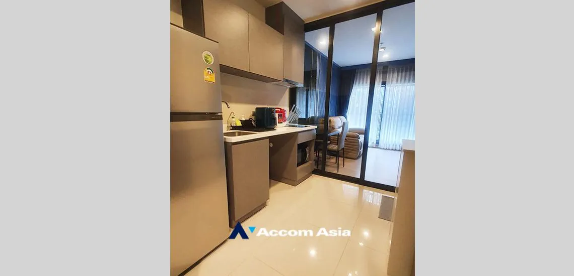 unit 1 Bedroom  Condominium For Rent in Phaholyothin, Bangkok  near ARL Makkasan - MRT Rama 9 (AA32457)