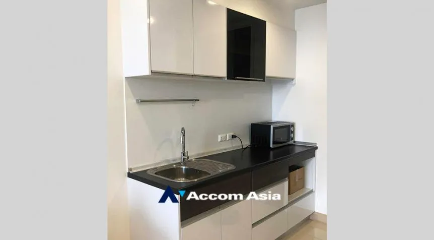 unit 1 Bedroom  Condominium For Sale in Sathorn, Bangkok  near BRT Thanon Chan (AA32462)