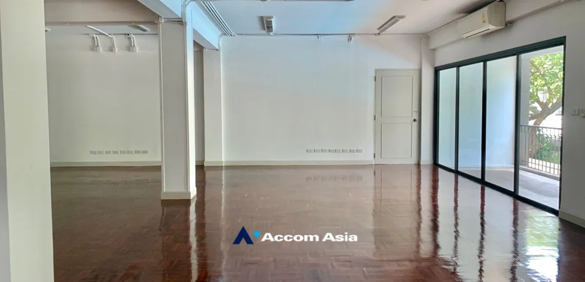 unit Office space For Rent in Sukhumvit, Bangkok  near MRT Sukhumvit - BTS Asok (AA32479)