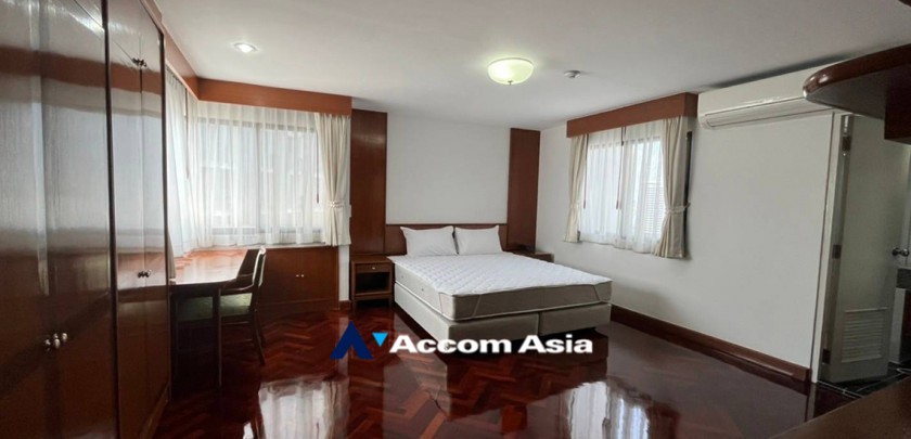 7  3 br Apartment for rent and sale in Sukhumvit ,Bangkok BTS Nana at Perfect for Pet lovers Apartment, near NIST Intl AA32481