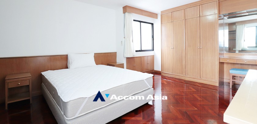 22  3 br Apartment for rent and sale in Sukhumvit ,Bangkok BTS Nana at Perfect for Pet lovers Apartment, near NIST Intl AA32481