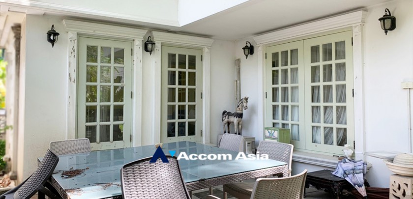 10  3 br House For Sale in Sukhumvit ,Bangkok BTS Ekkamai AA32483