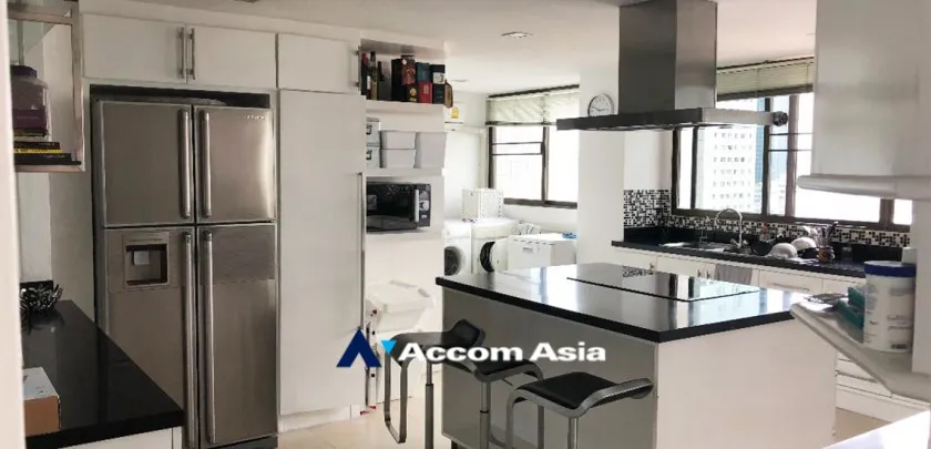 unitPet friendly |  2 Bedrooms  Apartment For Rent & Sale in Sukhumvit, Bangkok  near BTS Asok - MRT Sukhumvit (AA32486)
