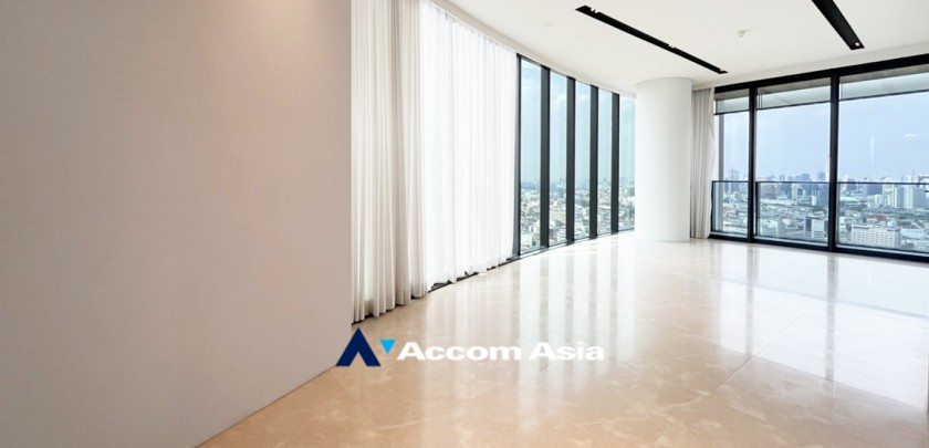 4  3 br Condominium For Sale in Charoen Nakhon ,Bangkok BTS Krung Thon Buri at Banyan Tree Residences Riverside AA32487