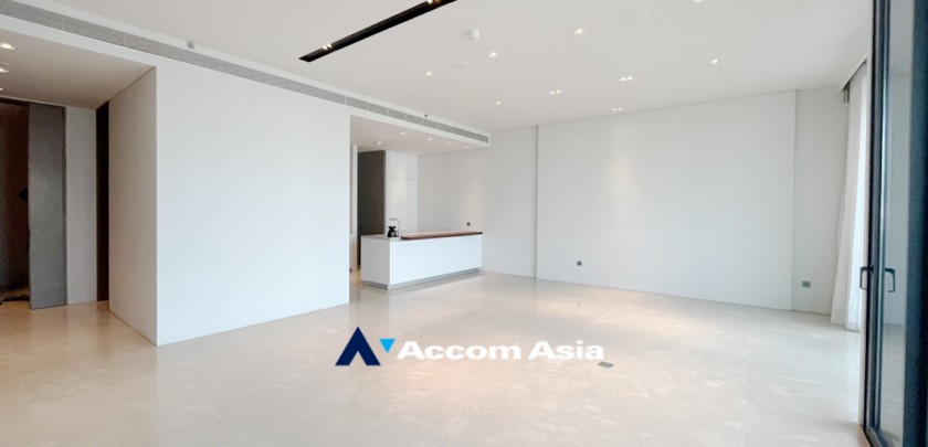  1  2 br Condominium For Sale in Charoen Nakhon ,Bangkok BTS Krung Thon Buri at Banyan Tree Residences Riverside AA32489