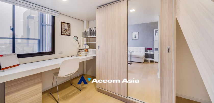 7  1 br Condominium For Sale in Phaholyothin ,Bangkok ARL Makkasan - MRT Rama 9 at Chewathai Residence Asoke AA32503