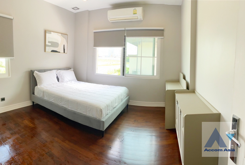 10  4 br House For Rent in Bang Na ,Bangkok  at Nantawan Bangna AA32508