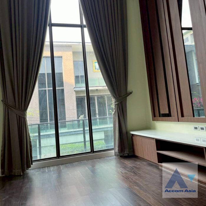 5  5 br House For Rent in Lat Phrao ,Bangkok  at Soul Ekamai-Ladprao AA32527
