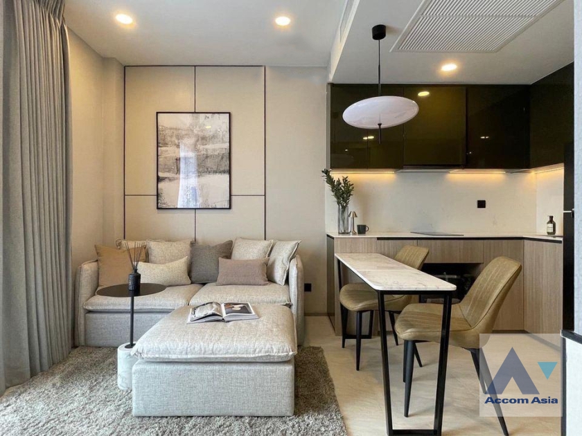  2  1 br Condominium For Rent in Ploenchit ,Bangkok BTS National Stadium at Cooper Siam condominium AA32549