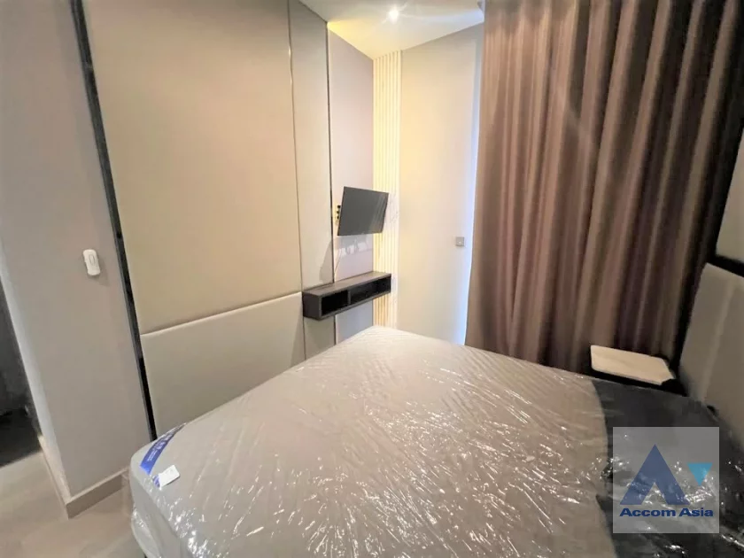 7  2 br Condominium For Rent in Ratchadaphisek ,Bangkok MRT Phetchaburi at The Esse At Singha Complex AA32617