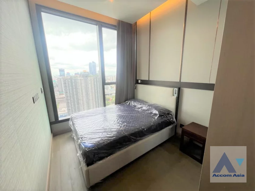 10  2 br Condominium For Rent in Ratchadaphisek ,Bangkok MRT Phetchaburi at The Esse At Singha Complex AA32617