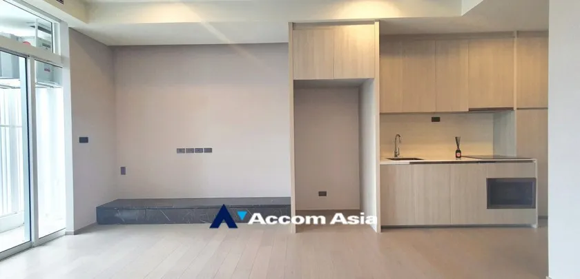  1  2 br Condominium For Sale in Sukhumvit ,Bangkok BTS Ekkamai at Siamese Exclusive 42 AA32623