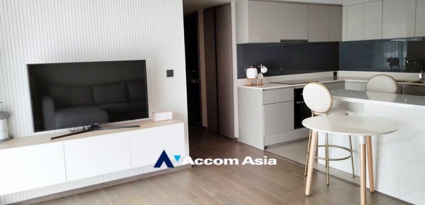 5  2 br Condominium For Rent in Ploenchit ,Bangkok BTS Ratchadamri - MRT Silom at Klass Sarasin-Rajdamri AA32639