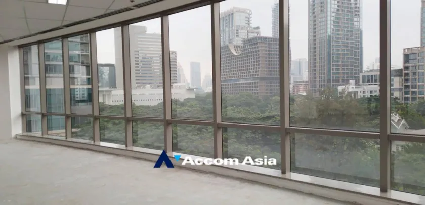 unit Office space For Rent in Ploenchit, Bangkok  near BTS Ploenchit (AA32641)