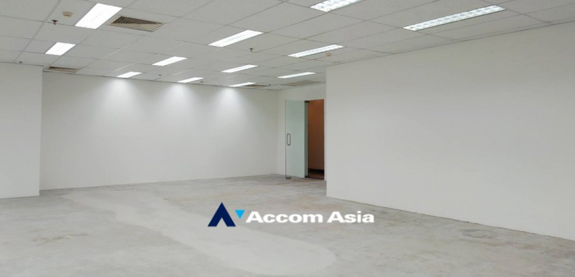 6  Office Space For Rent in Ploenchit ,Bangkok BTS Ploenchit at 208 Wireless Road Building AA32642