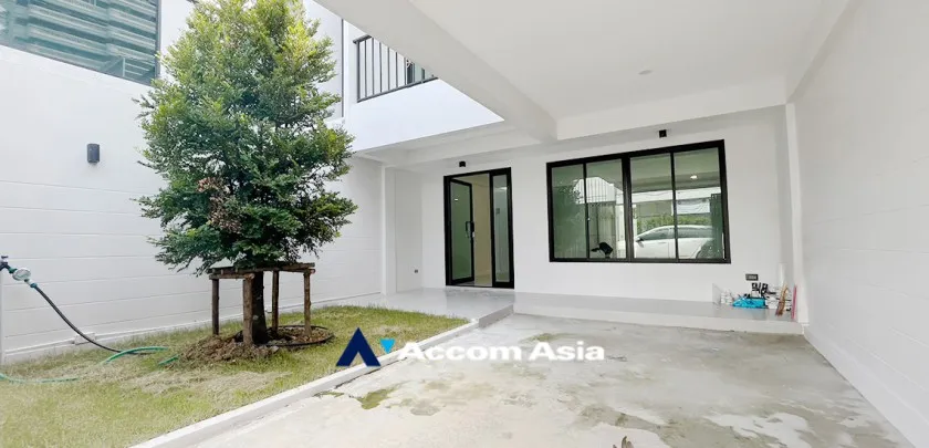 22  3 br Townhouse for rent and sale in Sukhumvit ,Bangkok BTS Phra khanong AA32652