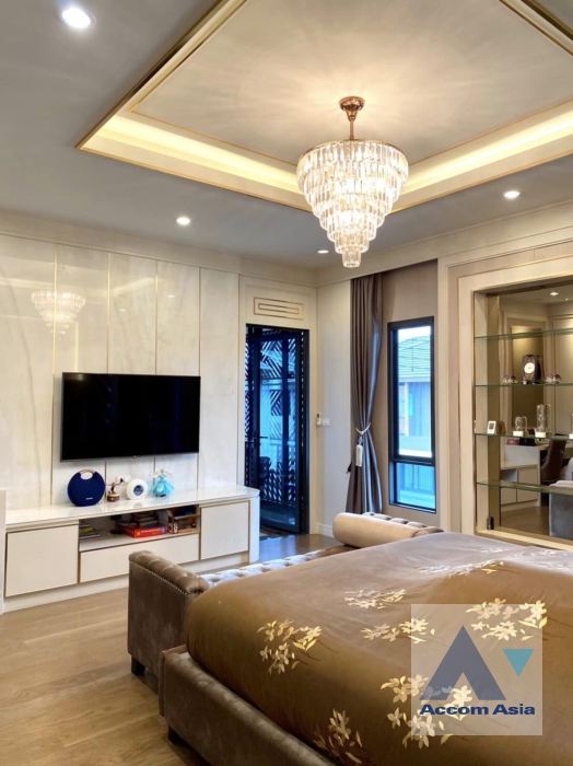 7  4 br House for rent and sale in Pattanakarn ,Bangkok ARL Ban Thap Chang at Burasiri Pattanakarn AA32693