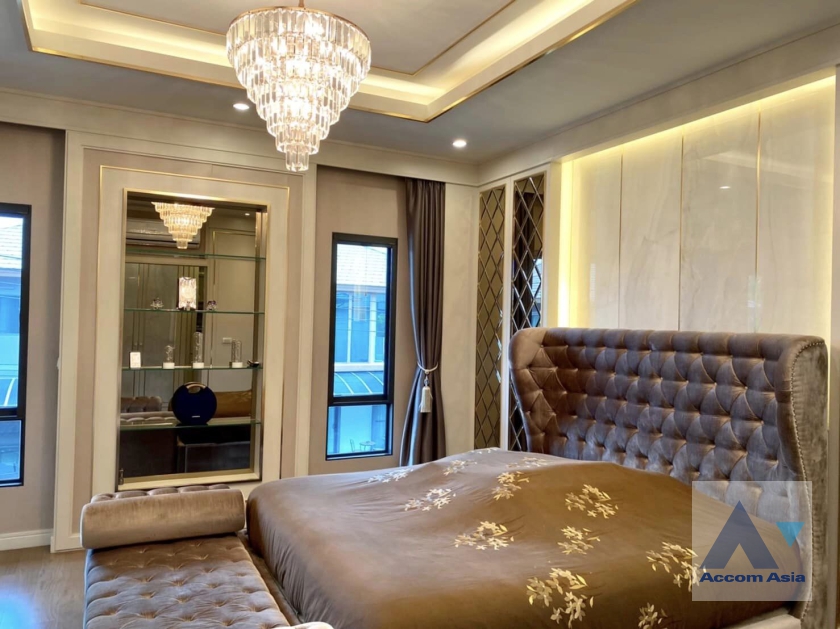 11  4 br House for rent and sale in Pattanakarn ,Bangkok ARL Ban Thap Chang at Burasiri Pattanakarn AA32693