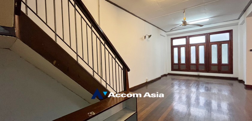 8  2 br Townhouse For Rent in Sukhumvit ,Bangkok BTS Phra khanong at Greenery House AA32699
