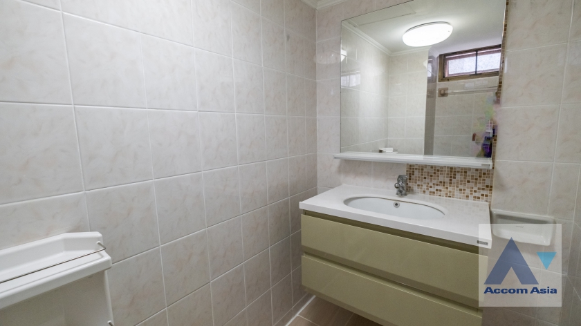 8  1 br Apartment For Rent in Sukhumvit ,Bangkok BTS Phrom Phong at Fully furnished Apartment near Samitivej Hospital 550m AA32709