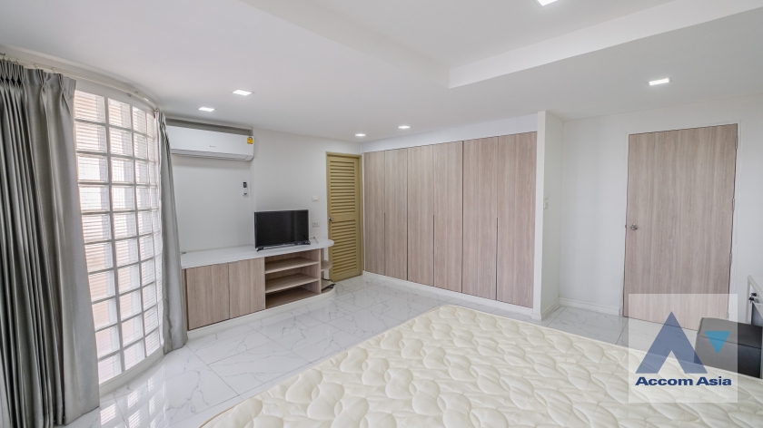 14  1 br Apartment For Rent in Sukhumvit ,Bangkok BTS Phrom Phong at Fully furnished Apartment near Samitivej Hospital 550m AA32709