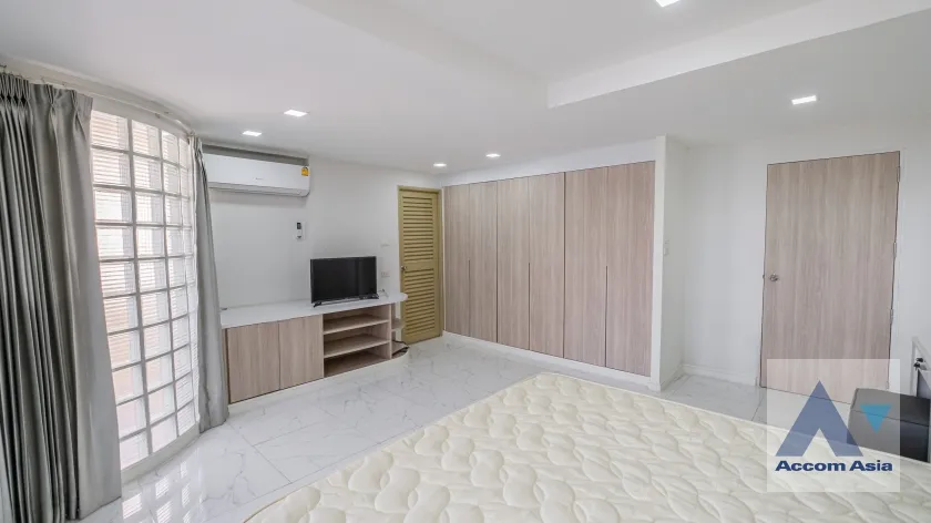 14  1 br Apartment for rent and sale in Sukhumvit ,Bangkok BTS Phrom Phong at Fully furnished Apartment near Samitivej Hospital 550m AA32709