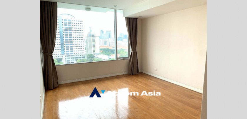  1  3 br Condominium For Rent in Ploenchit ,Bangkok MRT Sam Yan - BTS Sala Daeng at Chamchuri Square Residence AA32720