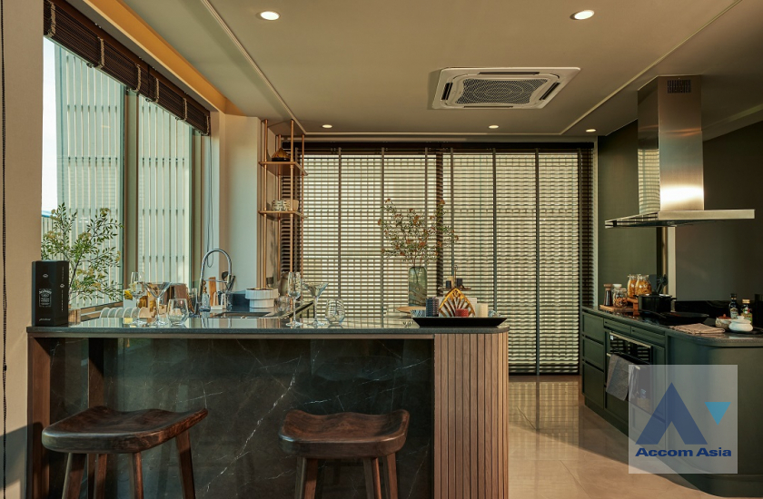 6  3 br House For Sale in Ratchadaphisek ,Bangkok ARL Ratchaprarop at Luka Residence Ekamai AA32727