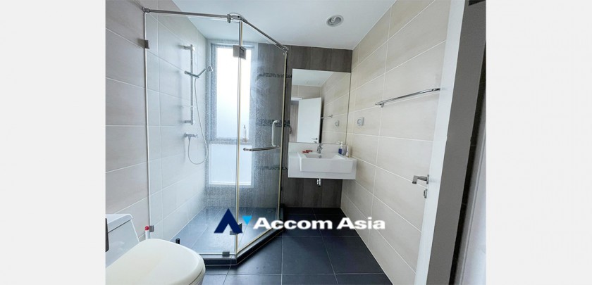 9  3 br Condominium For Sale in Sathorn ,Bangkok BTS Chong Nonsi at Centric Sathorn St Louis AA32738