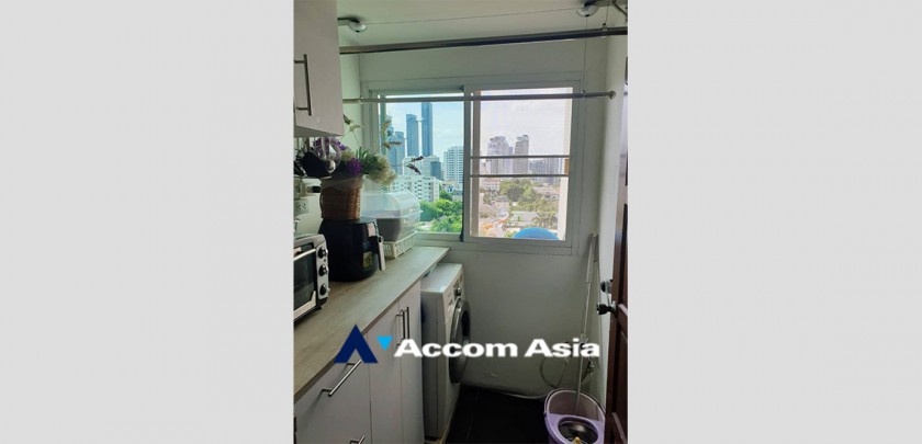 8  1 br Condominium For Sale in Sukhumvit ,Bangkok BTS Ekkamai at Beverly Hills Mansion AA32751