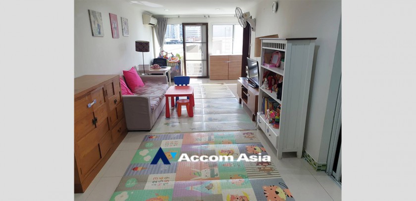  1  1 br Condominium For Sale in Sukhumvit ,Bangkok BTS Ekkamai at Beverly Hills Mansion AA32751
