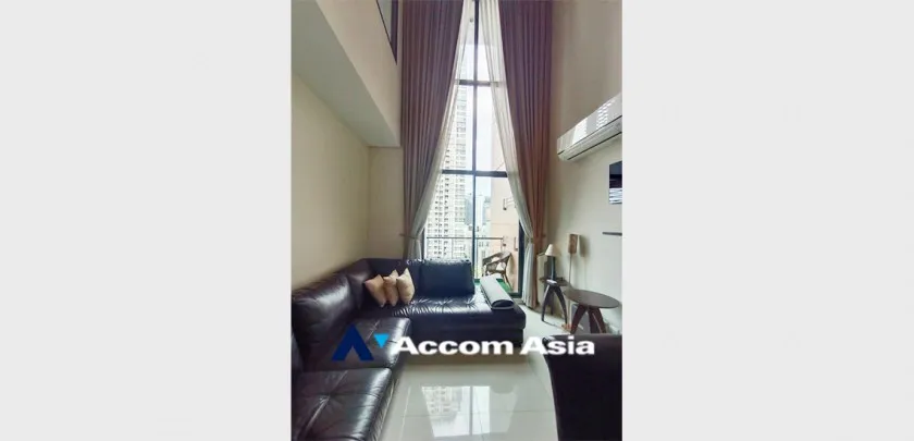unitDouble High Ceiling, Duplex Condo |  2 Bedrooms  Condominium For Sale in Phaholyothin, Bangkok  near ARL Makkasan - MRT Phetchaburi (AA32766)