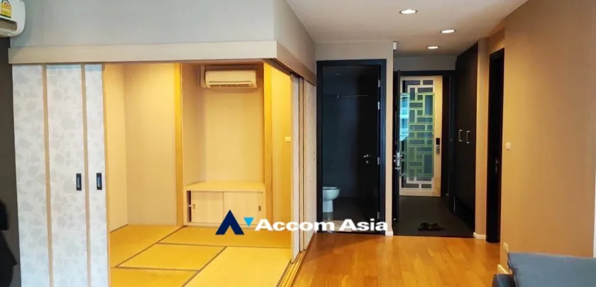 unit 1 Bedroom  Condominium For Rent & Sale in Sukhumvit, Bangkok  near BTS Thong Lo (AA32784)