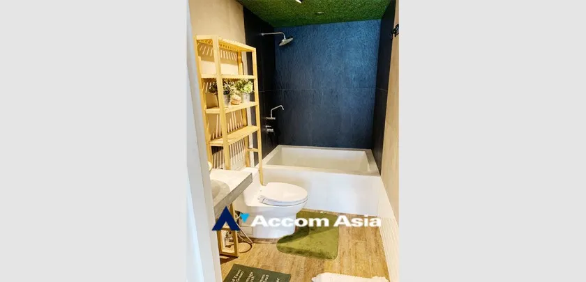 8  1 br Condominium for rent and sale in Silom ,Bangkok BTS Chong Nonsi at Collezio Sathorn Pipat AA32804