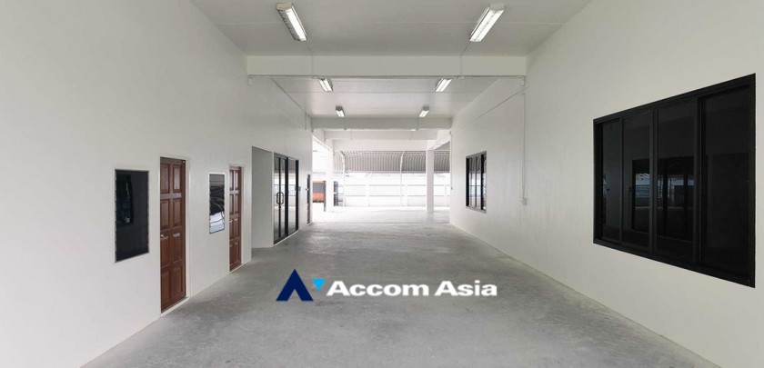 10  Studio Office Space For Rent in Samutprakan ,Samutprakan BTS Bearing AA32806