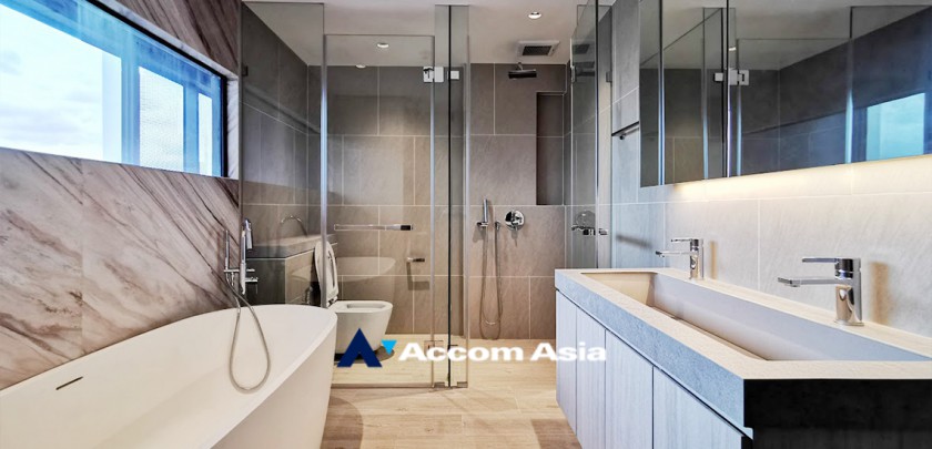 6  2 br Condominium For Rent in Silom ,Bangkok BTS Surasak at The Lofts Silom AA32823