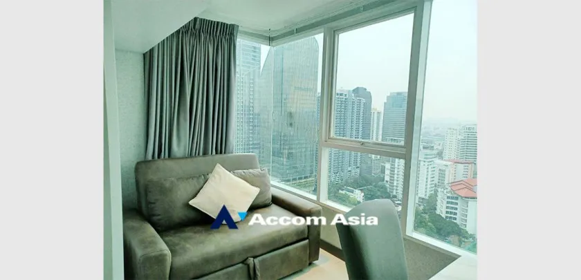 unit 2 Bedrooms  Condominium For Sale in Sukhumvit, Bangkok  near MRT Phetchaburi (AA32825)
