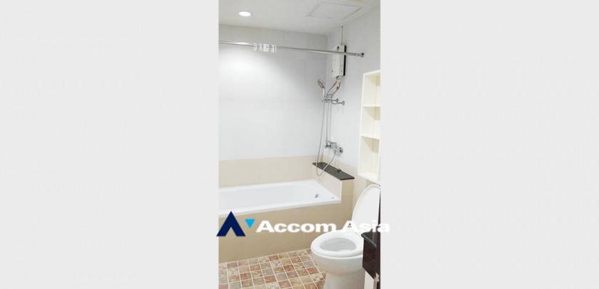 11  2 br Condominium For Sale in Sukhumvit ,Bangkok MRT Phetchaburi at Sukhumvit Living Town AA32827