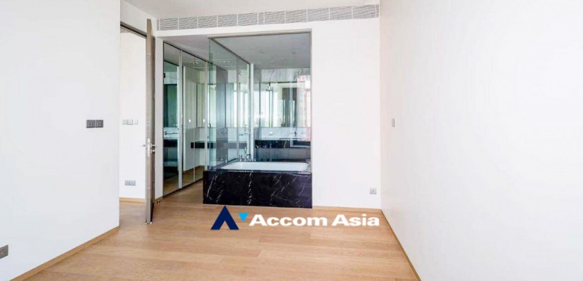 5  1 br Condominium For Sale in Silom ,Bangkok BTS Sala Daeng at Saladaeng One Condominium AA32834