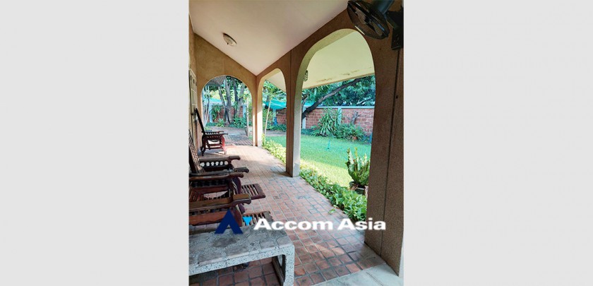 7  4 br House For Rent in Ratchadaphisek ,Bangkok MRT Phetchaburi AA32843