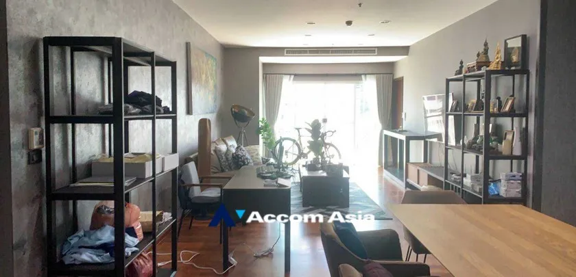 Noble Ora Condominium  2 Bedroom for Sale BTS Thong Lo in Sukhumvit Bangkok