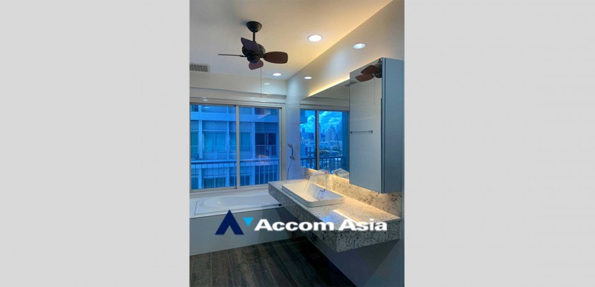 8  2 br Condominium For Sale in Sukhumvit ,Bangkok BTS Thong Lo at Noble Ora AA32886