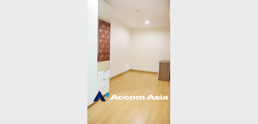 5  2 br Condominium For Sale in Charoen Nakhon ,Bangkok BTS Krung Thon Buri at The Fine at River AA32922