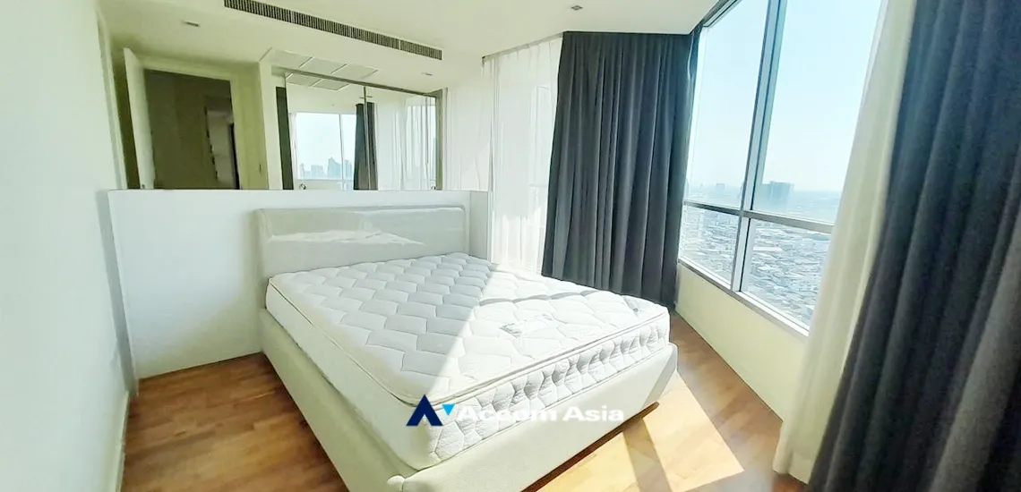  1  3 br Condominium For Sale in Sathorn ,Bangkok  at Sathorn Heritage AA32939