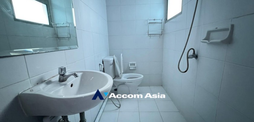 13  4 br Condominium For Sale in Sathorn ,Bangkok BRT Technic Krungthep at The Star Estate At Narathiwas AA32962
